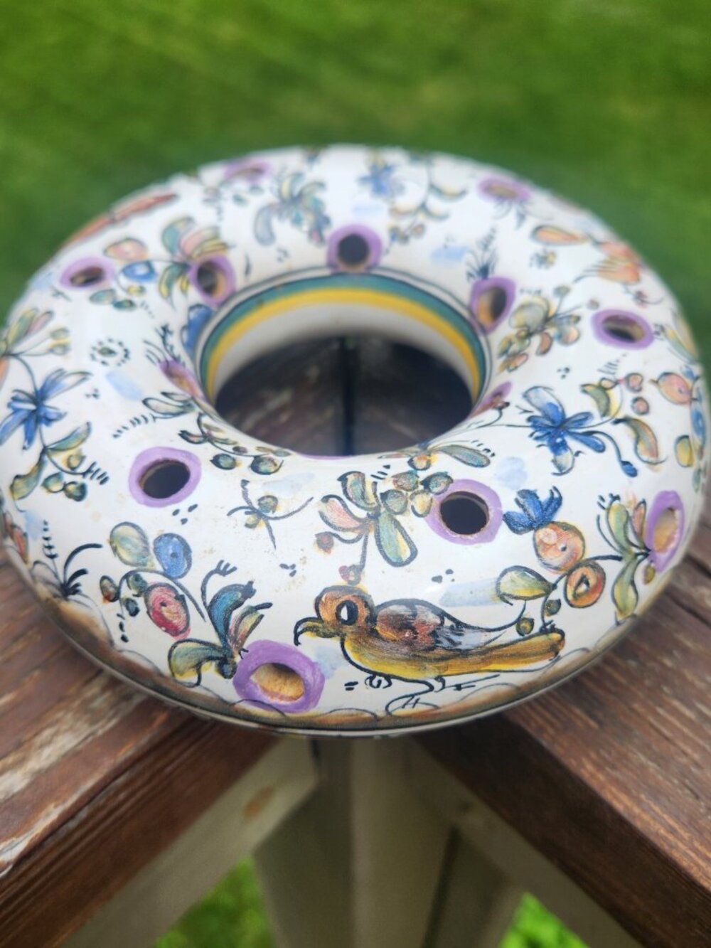 BERARDOS Hand Painted Footed Ceramic Flower Frog RING Vase Animals PORTUGAL 393 - Picture 2 of 5